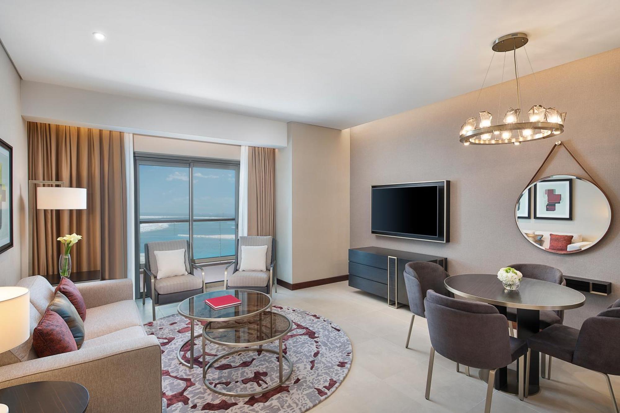Hilton Doha The Pearl Hotel Exterior foto